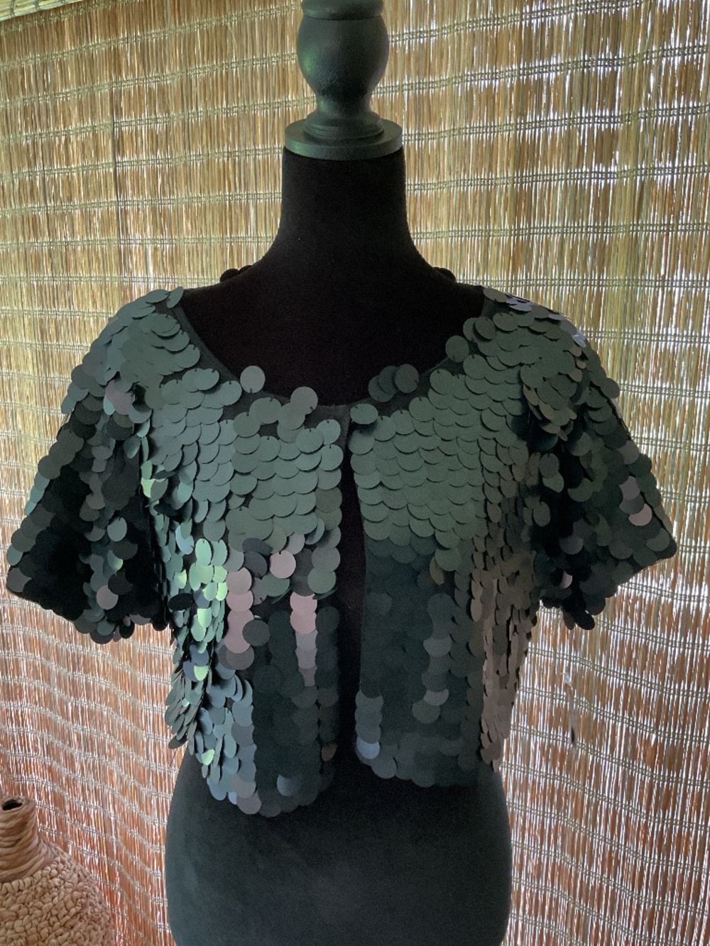 Alfani NWT women’s dressy short sleeve jacket